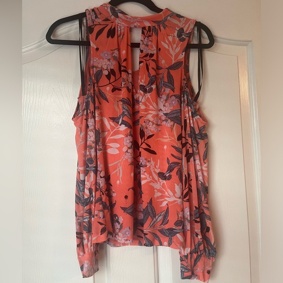 Orange tropical print BEBE high neck, cold shoulder long sleeve shirt - Picture 1 of 4